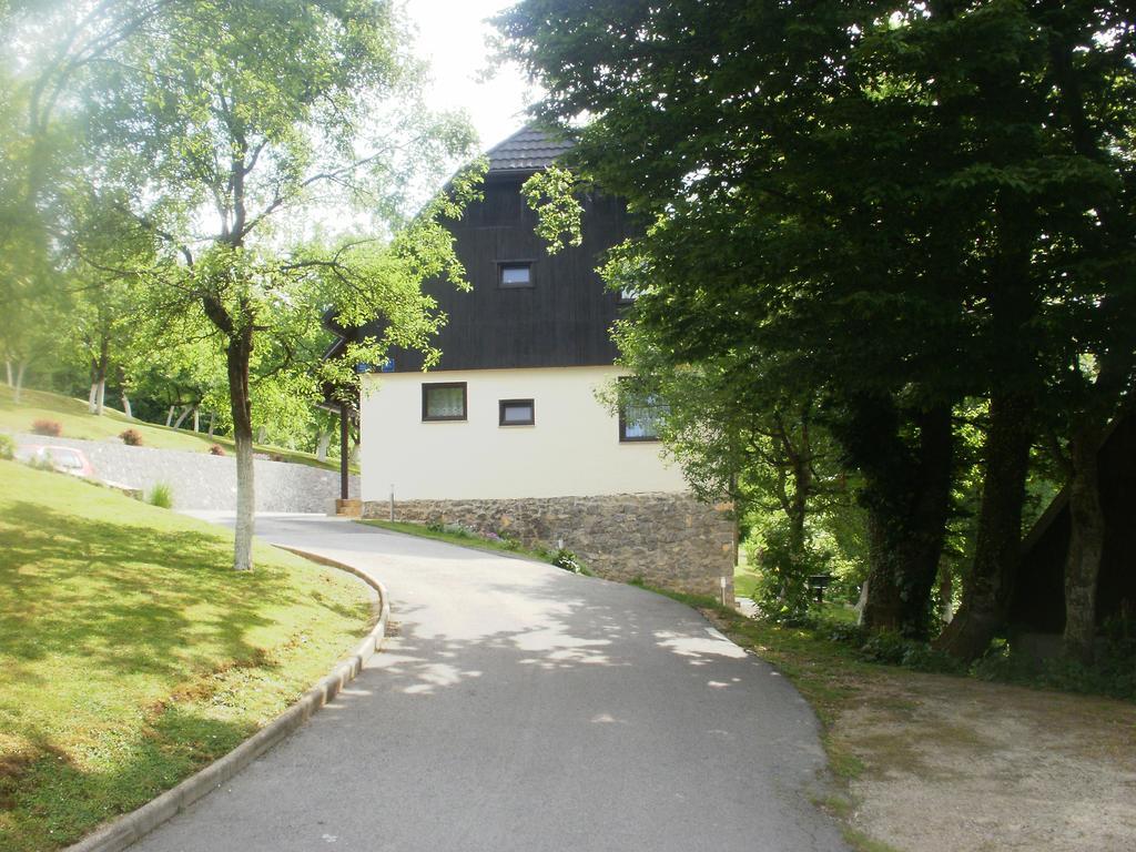 Guest House Korana Buitenkant foto